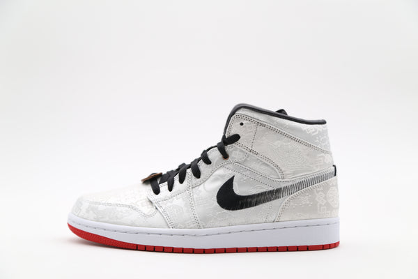 jordan retro 1 mid white red