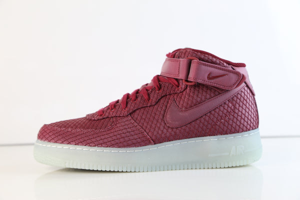 nike air force 1 07 mid lv8 team red