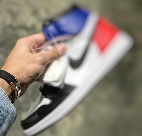 jordan 1 varsity red university blue