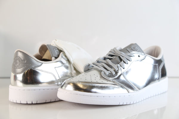 jordan 1 retro low pinnacle metallic silver