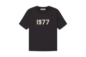 Fear of God Essentials 1977 L/S T-shirt Iron/ Charcoal – Cop The Sauce