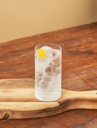 Alcohol-free gin and tonic recipe