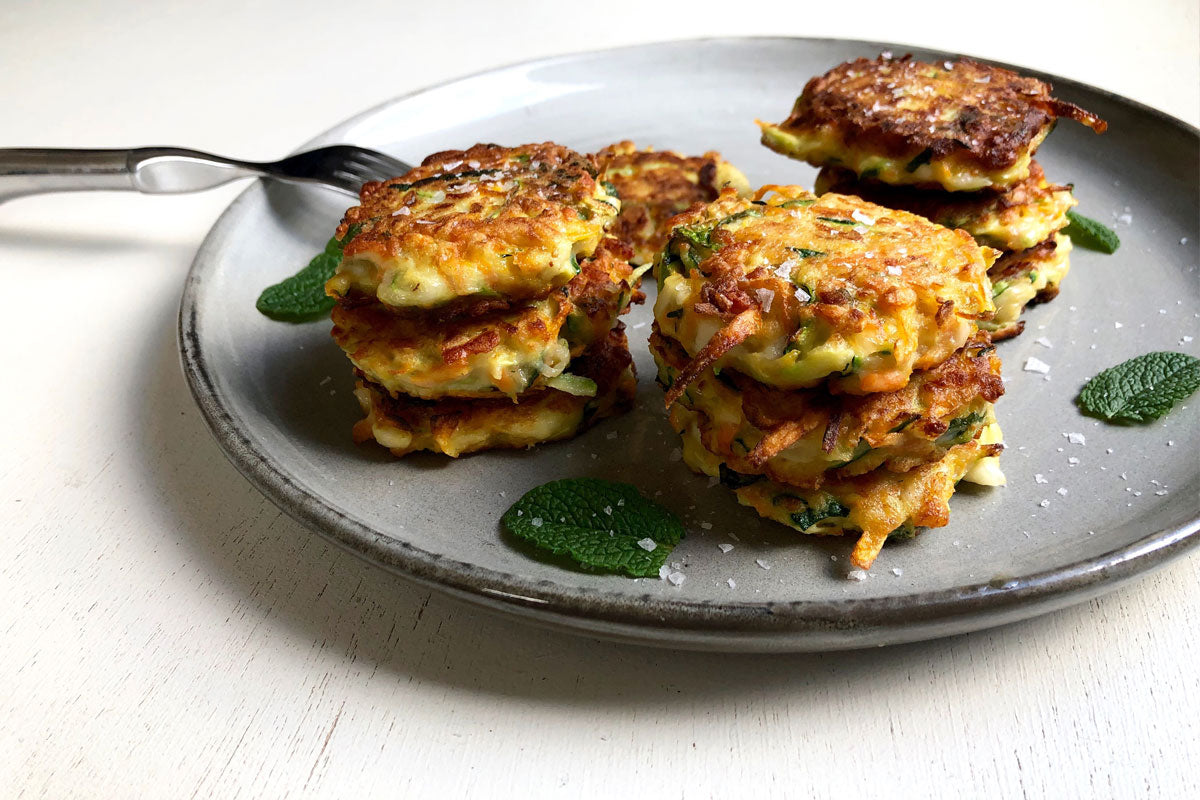 Haloumi and mint fritters