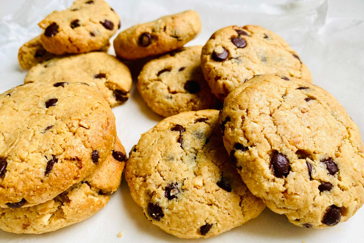 Peanut Butter Choc Chip Cookies