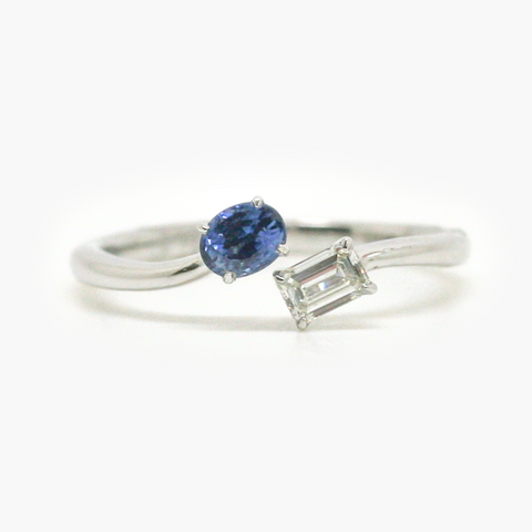 NEW Toi et Moi Blue Sapphire and Diamond Platinum Ring on a white background