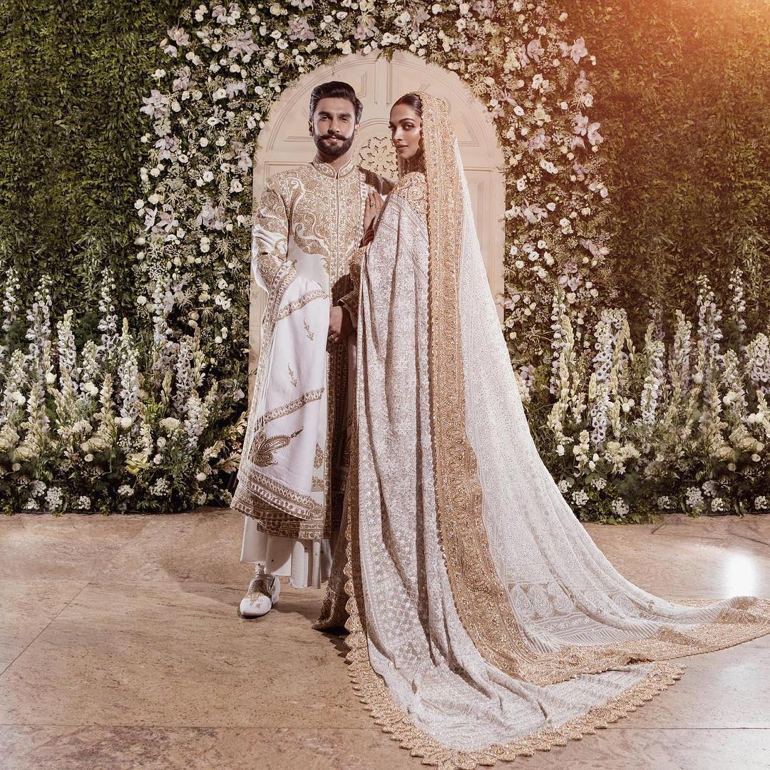 Deepika Padukone's Wedding Reception Dress Took 16,000 Man-Hours to Make –  Watch Video