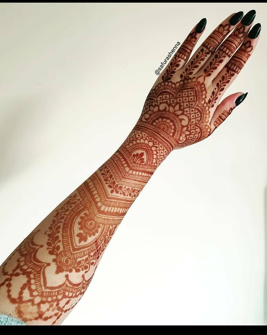 Featured image of post Full Bridal Mehndi Design For Back Hand