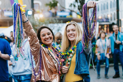 Galveston_Galvatraz_Mardi_Gras_2021_Girls_and_Beads