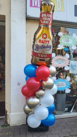 Beer Happy birthday balloon podium