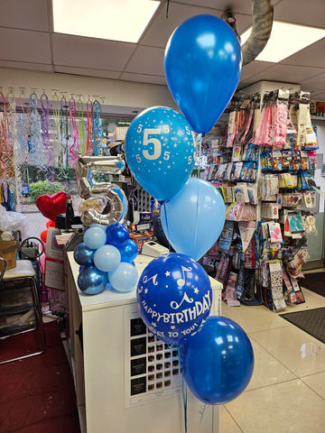 Blue 5th Birthday 5 balloon bouquet and Deluxe mini number table centrepiece