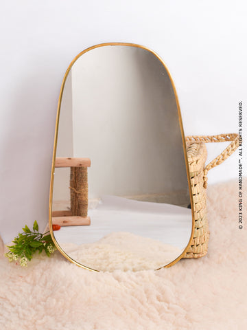 gold wall mirror decor