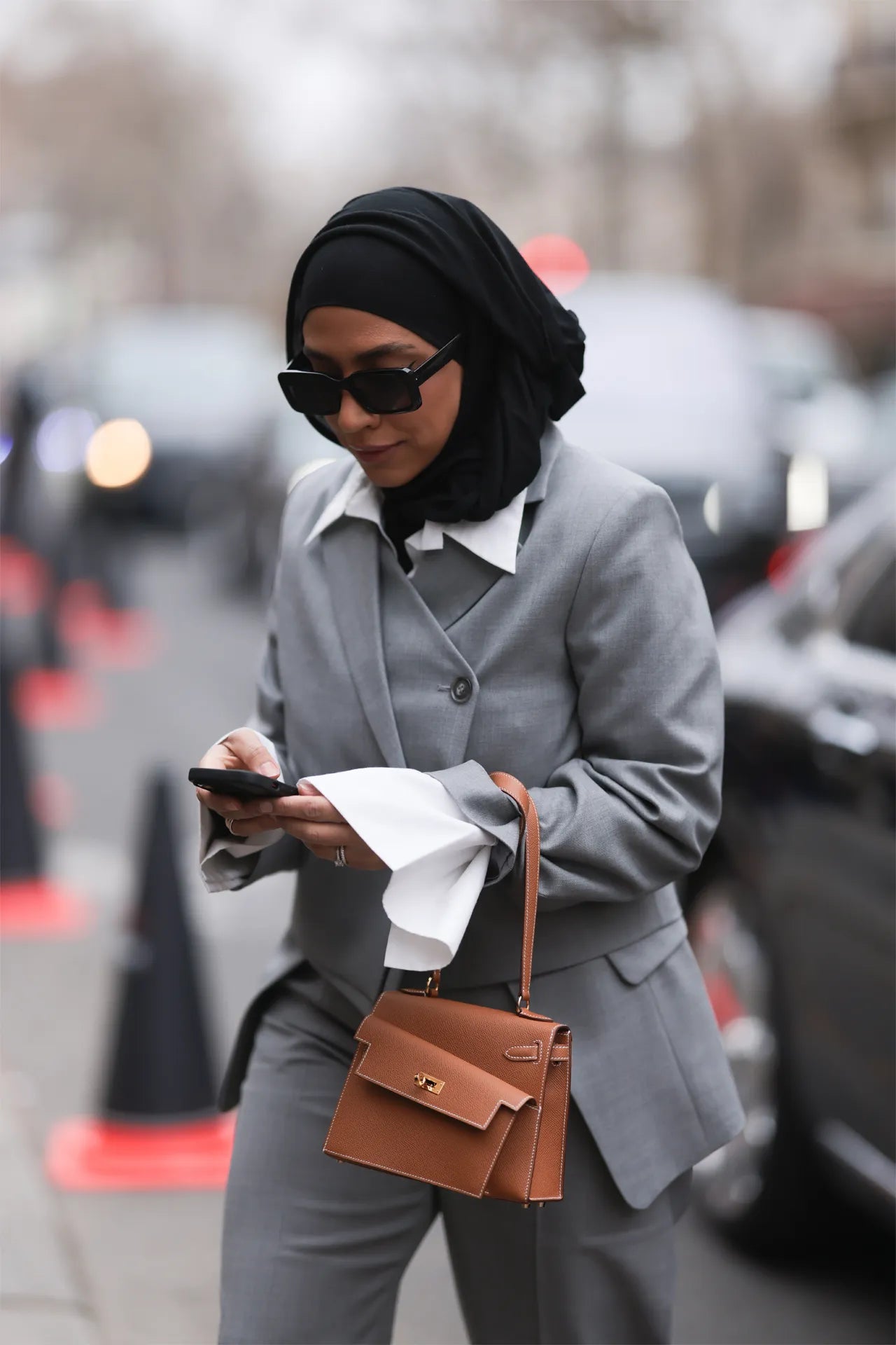 Emirati Woman Holding handbag