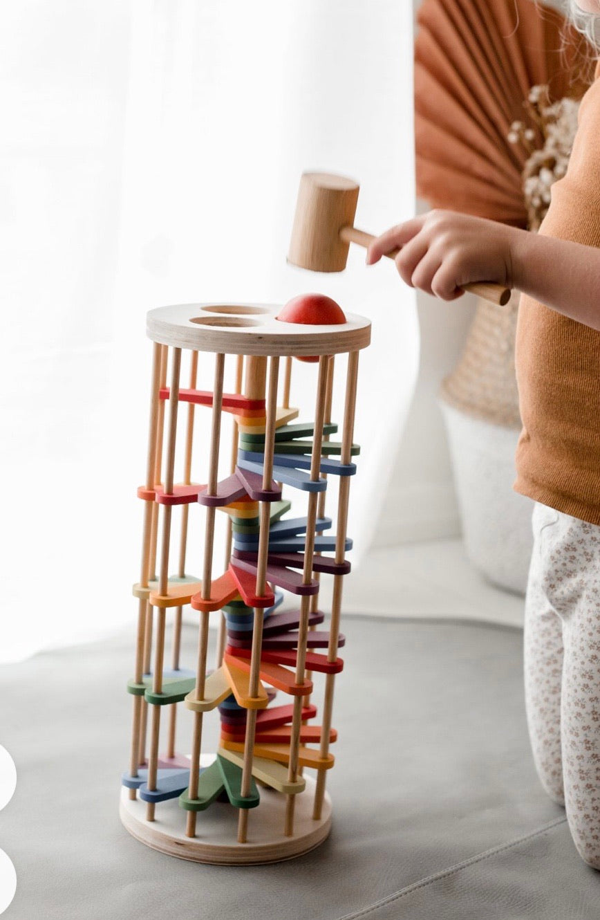 Qtoys Pound Ball