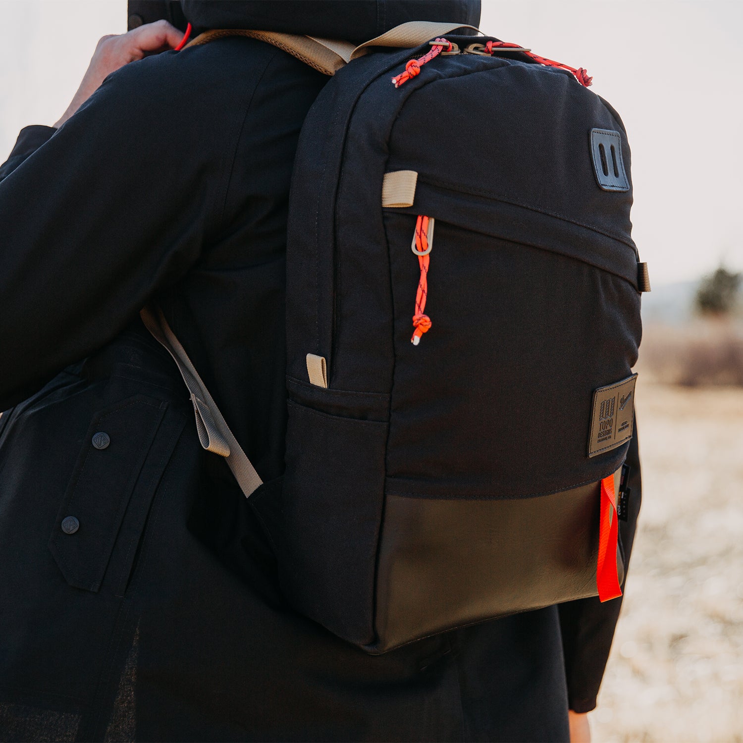 topo designs daypack black