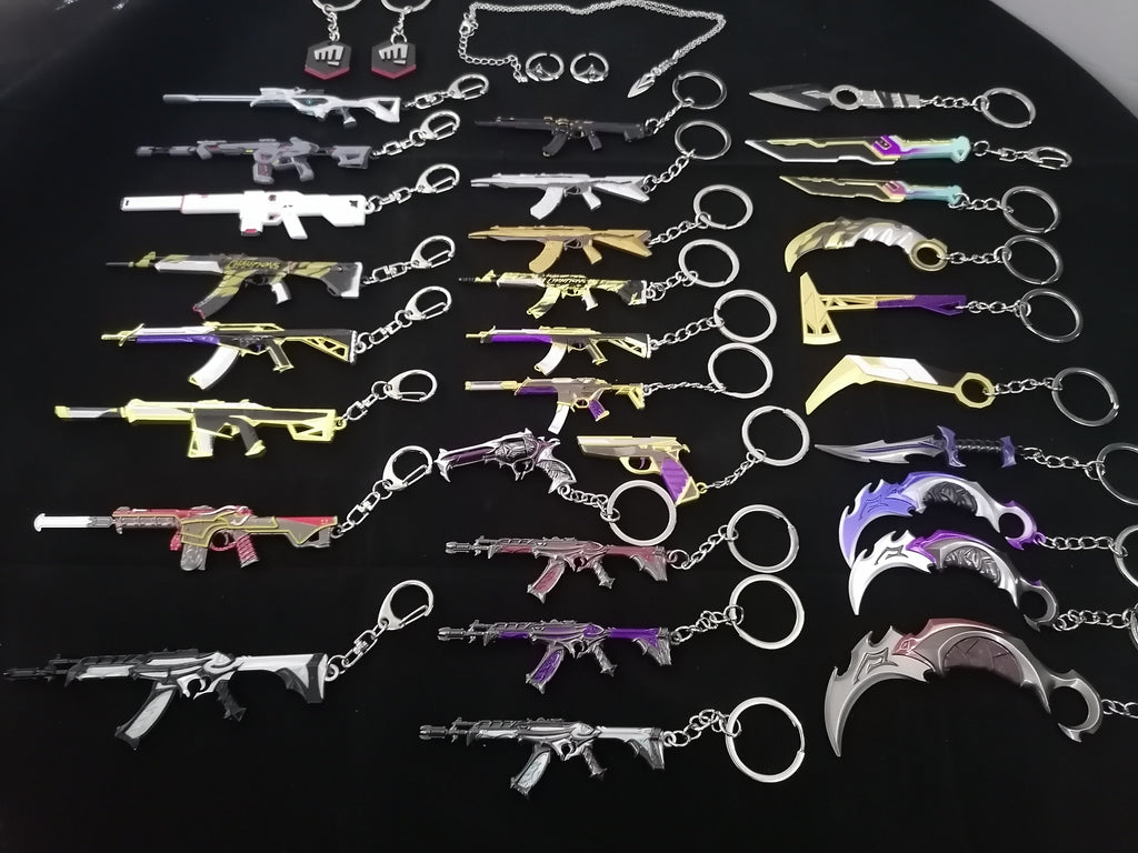Valorant Weapon Keychain – Gamer Diorama