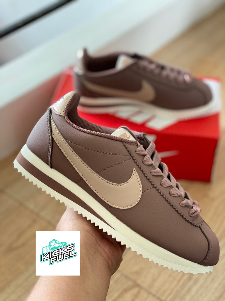 smokey mauve cortez