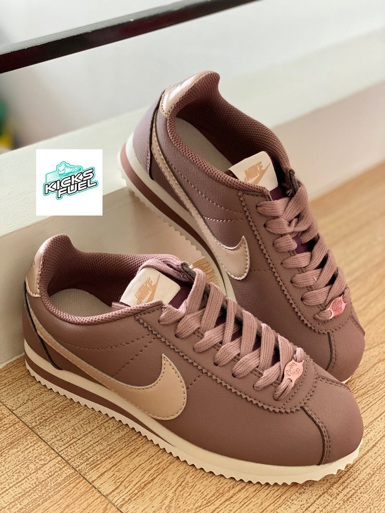 smokey mauve cortez