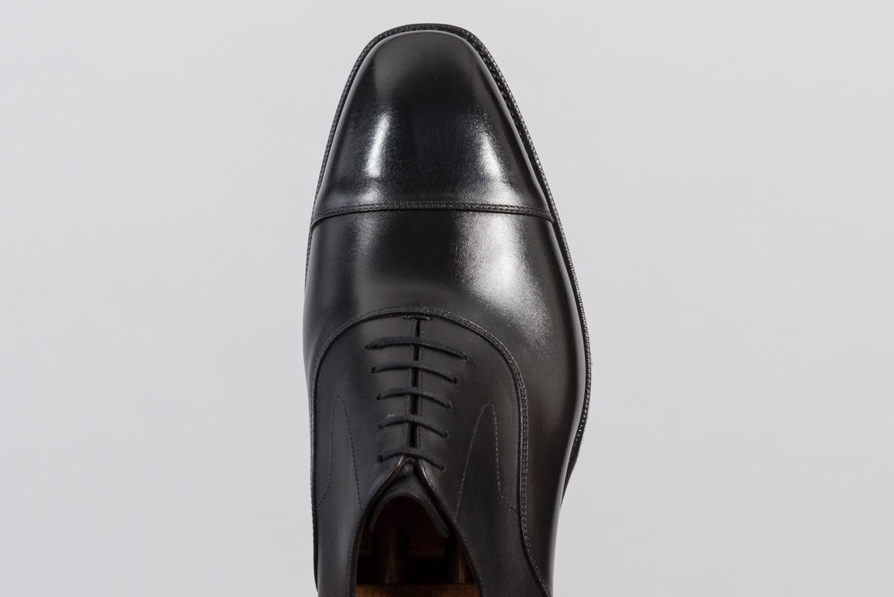 Löf \u0026 Tung Gilbert Black Calf (Rubber 