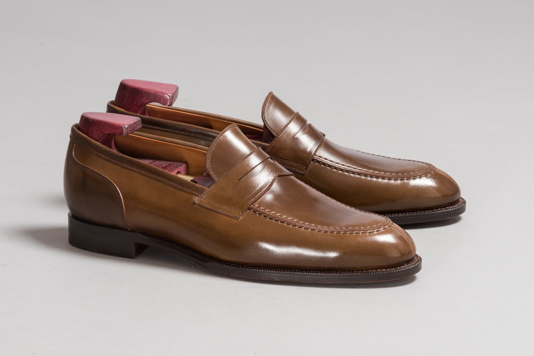 Lof___Tung_16610-Francisco-Horween-Cordovan-Bourbon-S-loafer-Last_1_1800x1800.jpg