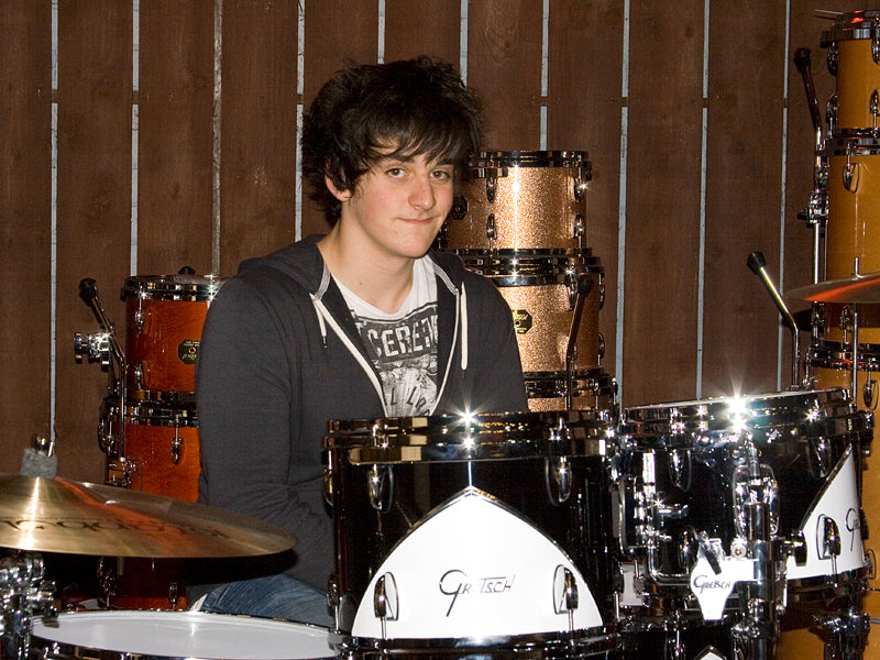 Sam Groom buys Gretsch drum kit from Drumshop UK