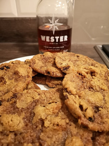 Spiced Rum & Raisin Cookies