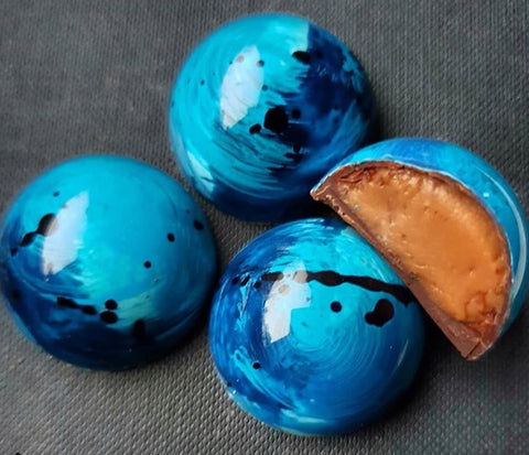 Sugarsnap Something Blue Gin Chocolates