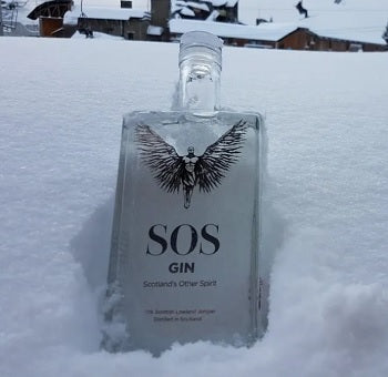 SOS Gin in the snow