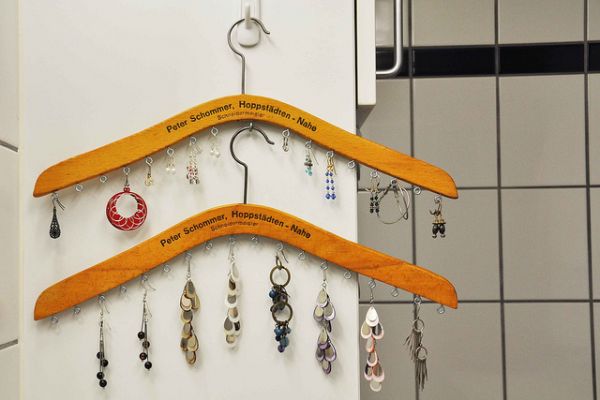 Kid's Clothes Hanger Upcycle