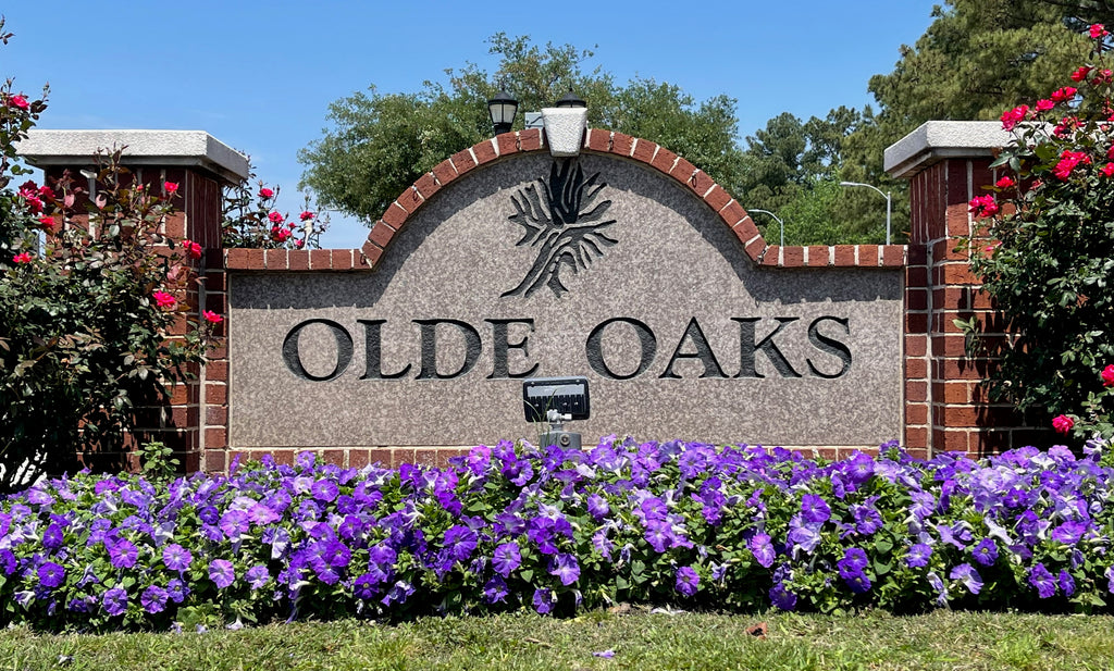 Olde Oaks Monument The Olde Oaks Monument is Located on T C Jester Blvd Houston, Texas USA.  The Olde Oaks Monument is Made of Brick and Stone Masonry.  Photo By OldeOaks.com