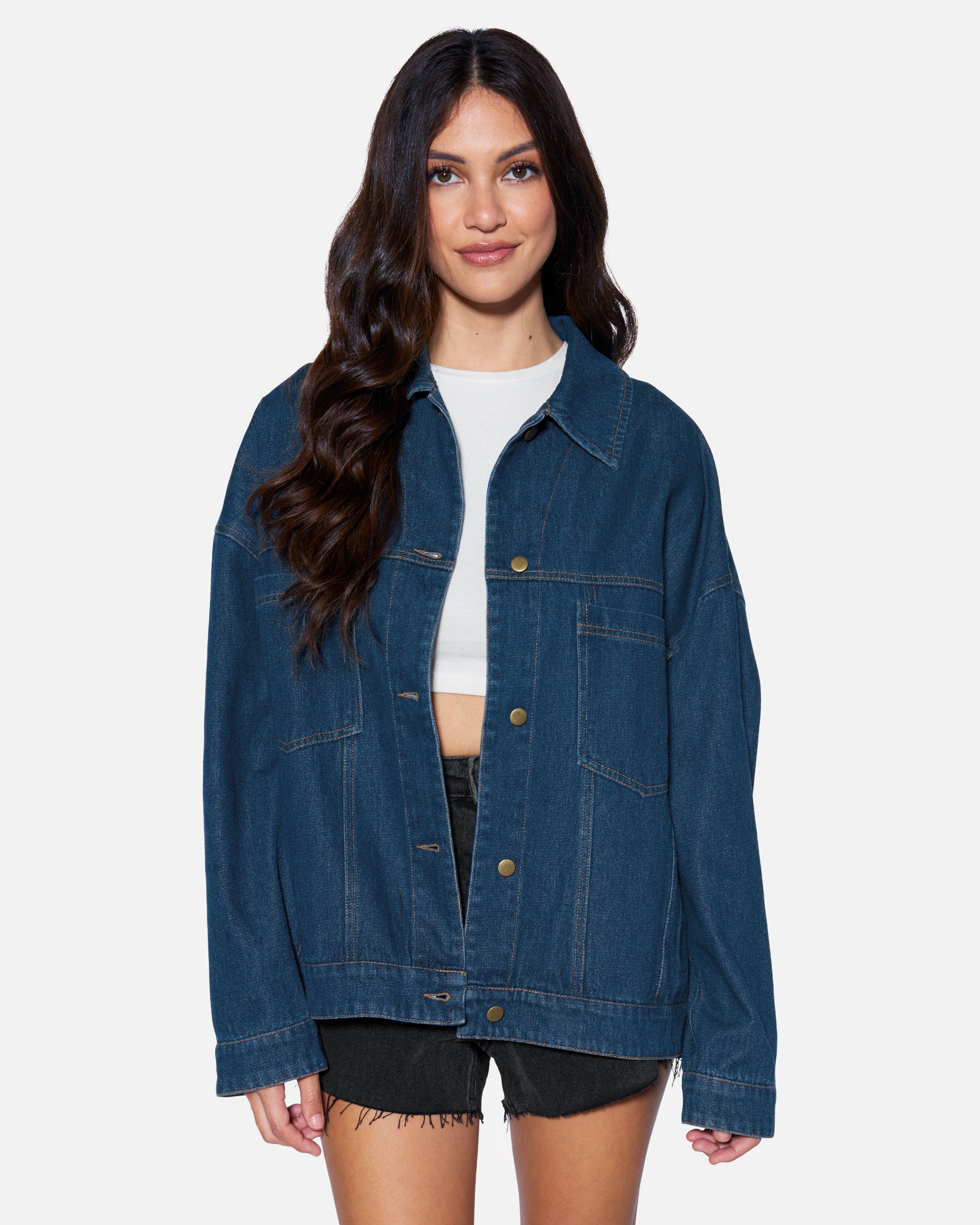 Women's Essential Boyfriend Denim Jacket in Dark Denim, Size Small