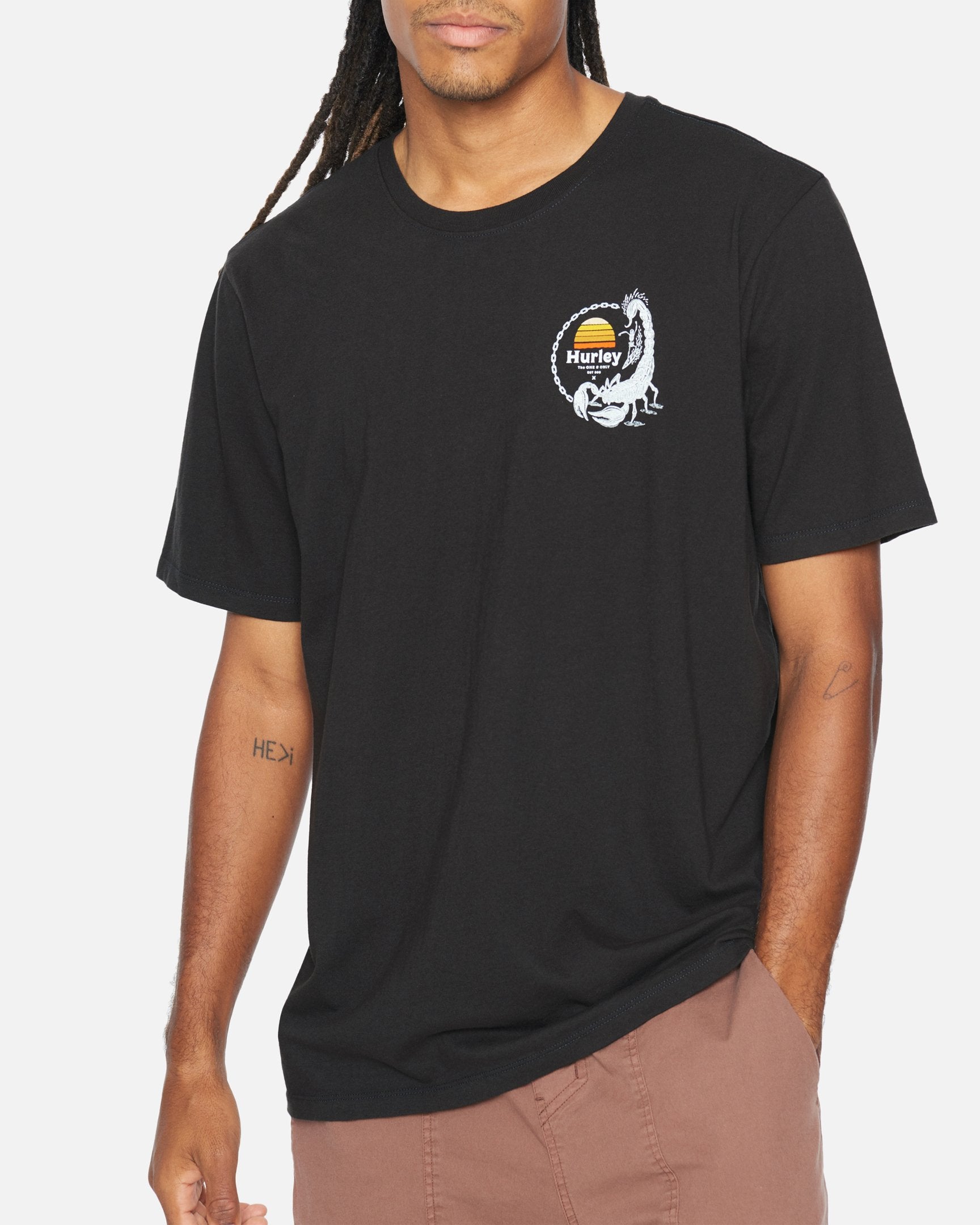 BLACK - Everday Washed Drop In Short Sleeve T-Shirt | Hurley