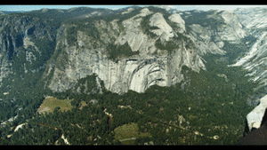 カリフォルニアの渓谷の俯瞰映像（ヨセミテ国立公園／アメリカ・カリフォルニア州）