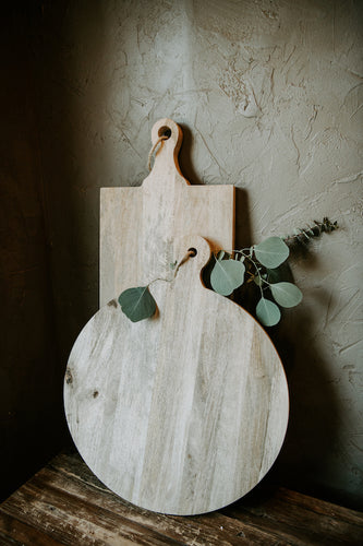 Small Mango Wood Cutting Board – Watson Kennedy