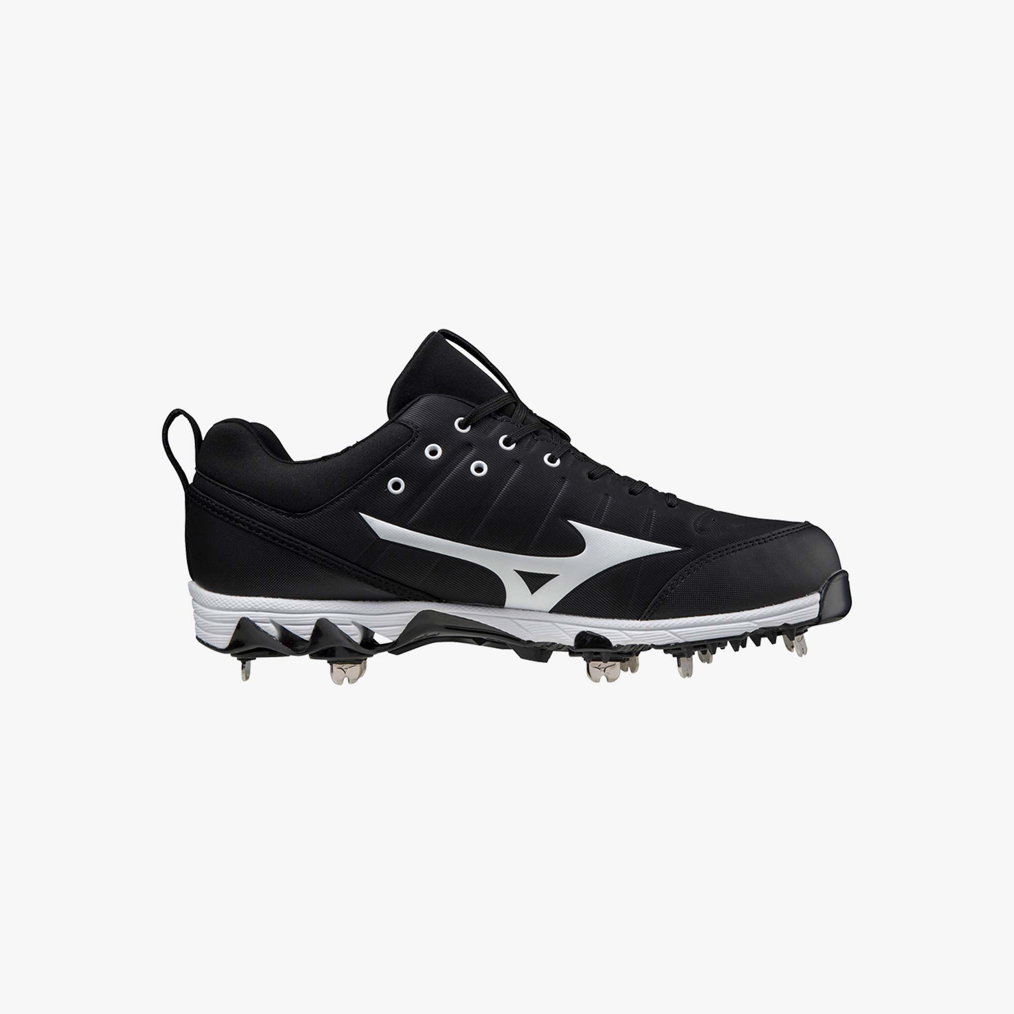 mizuno cleats australia