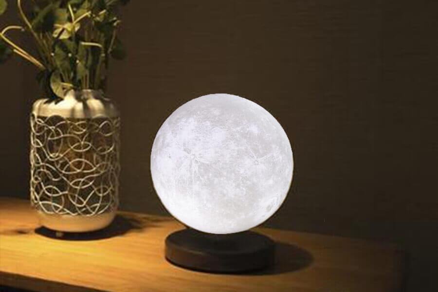 Gift ideas for best friend Levitating_3D_Moon_Lamp