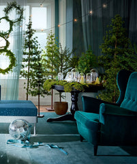 Christmas 2020 color trends classic blue