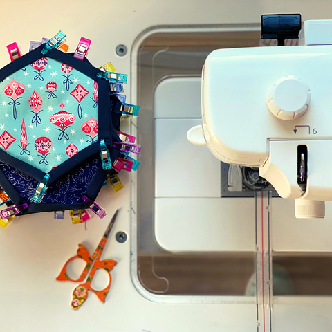 Easy stitching for Quilt-as-you-go hexagons