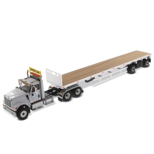 1:50 Peterbilt Model 579 Single Axle Day Cab with 2 Wabash