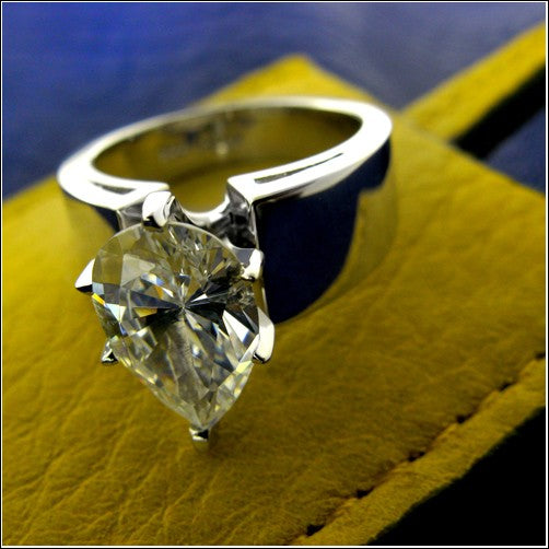SOLITAIRE 3 CARAT PEAR SHAPED CZ ENGAGEMENT RING | CHIC JEWELRY