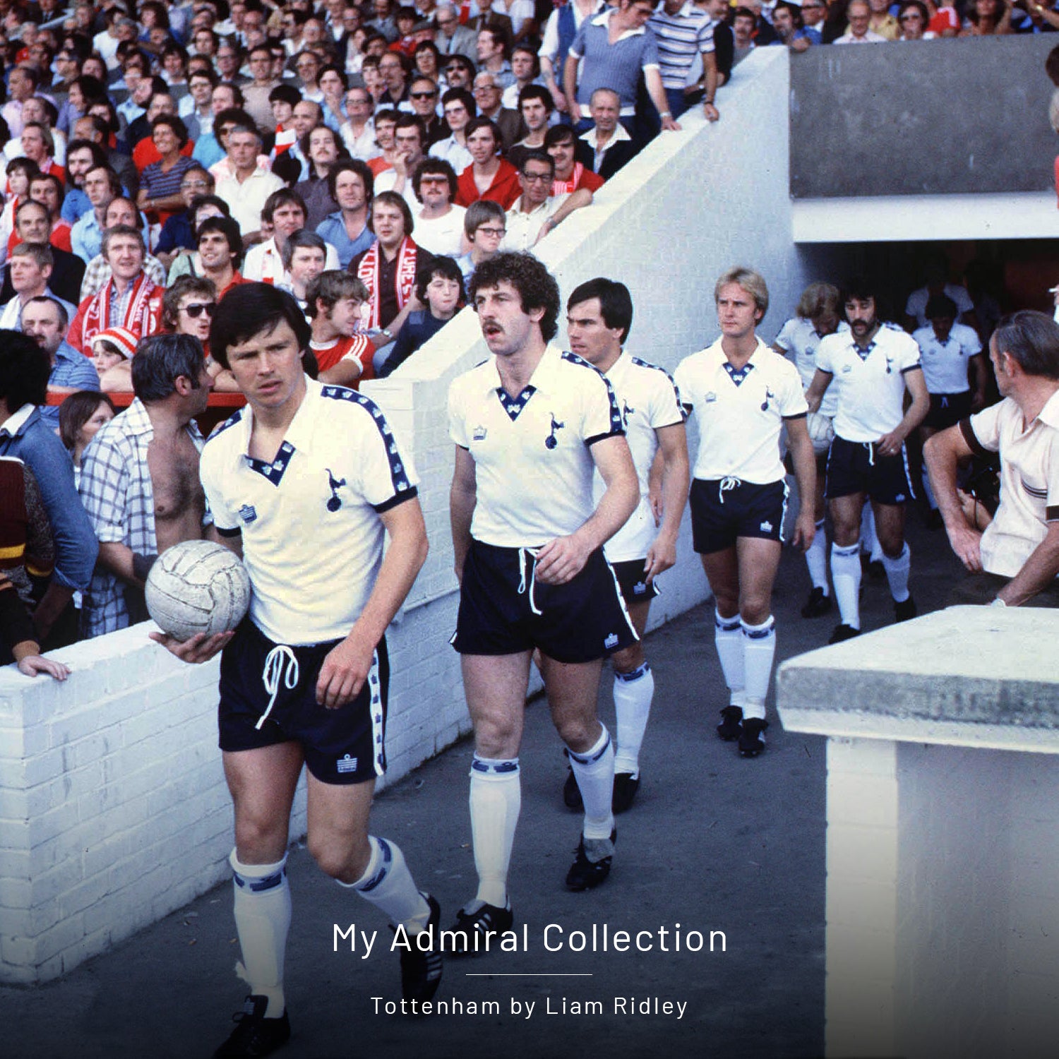 Tottenham walk out of the tunnel in Admiral kits in 1978-79
