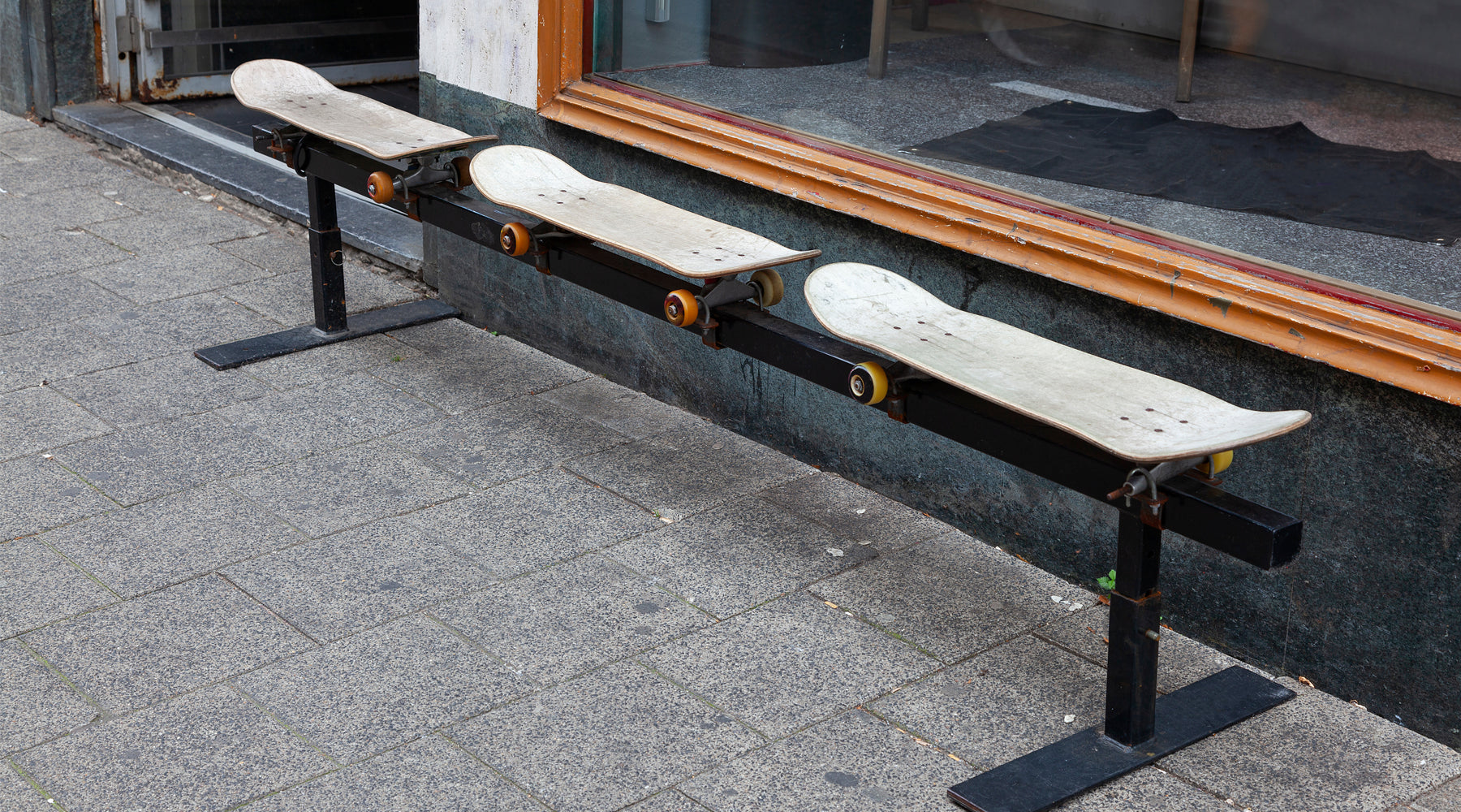 old-skate-boards-into-a-sitting-bench