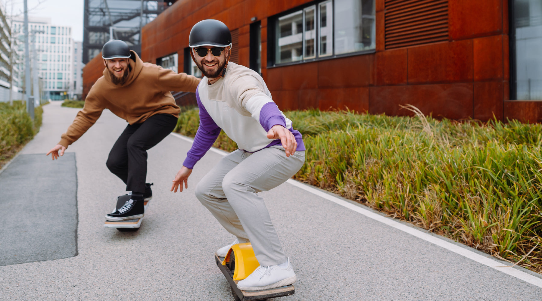 riding-a-self-balancing-skateboard