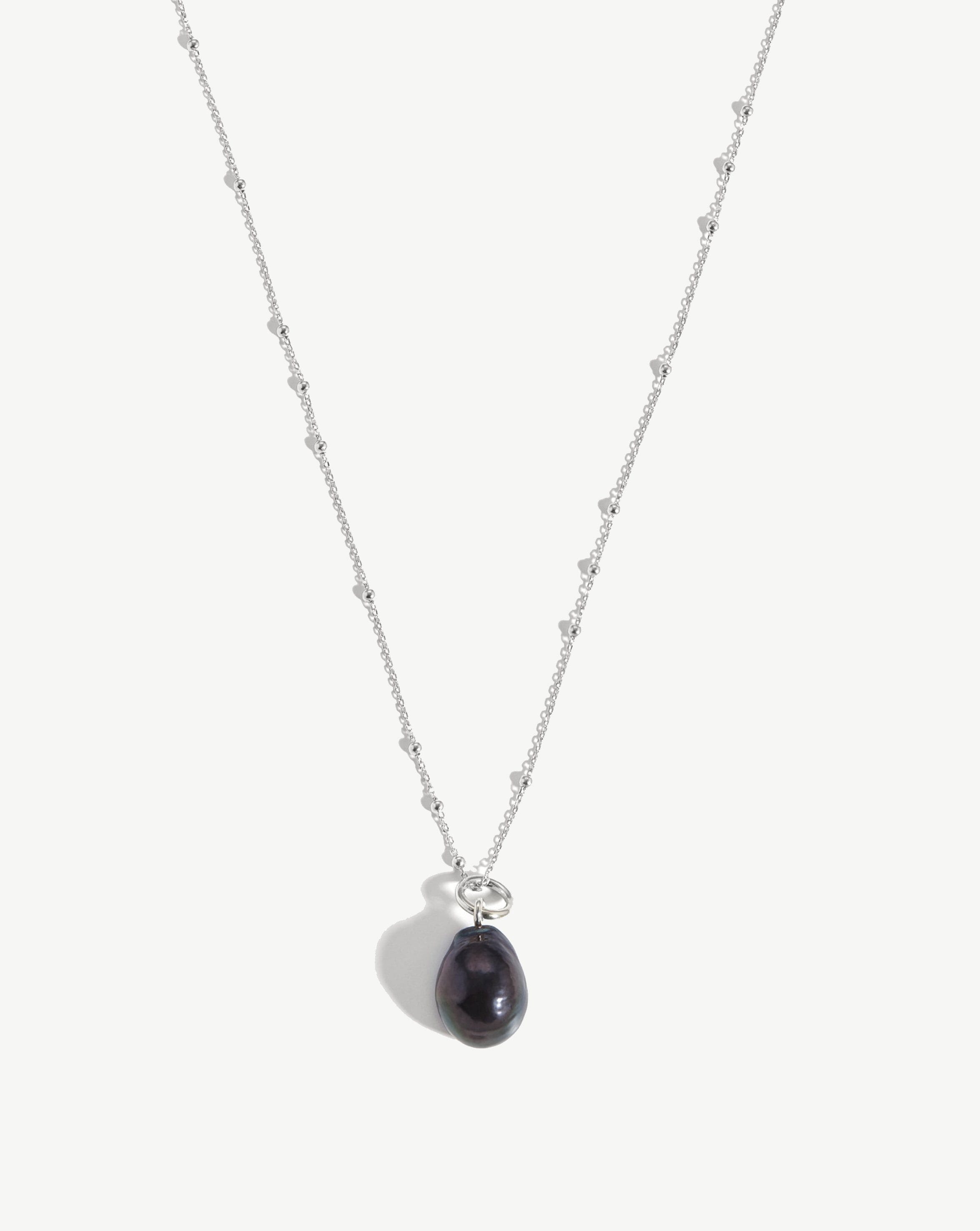 激安ビジネス SeaRoomlynnCrystal amulet pearl necklace レディース