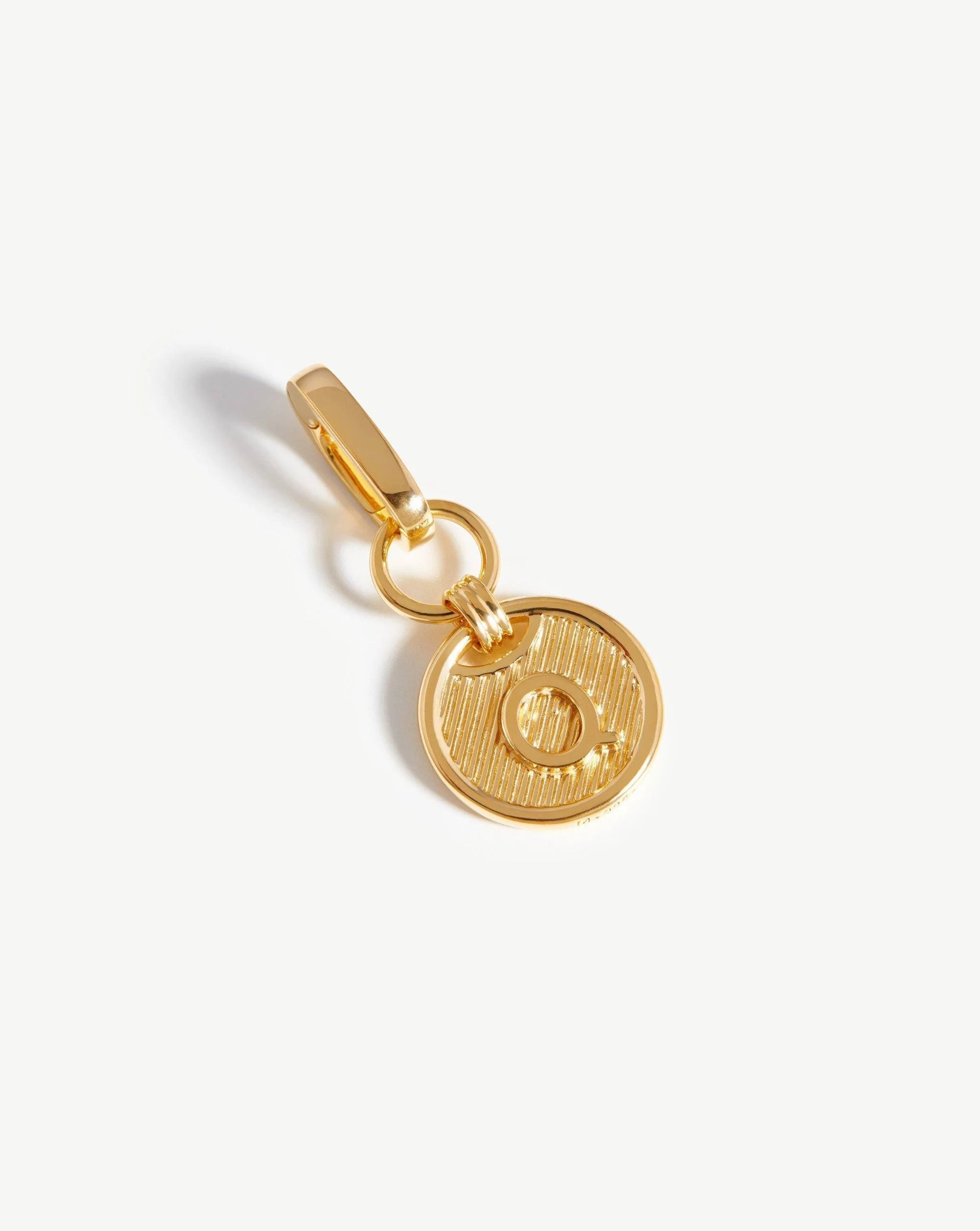 Clip-On Initial Pendant - Initial Q