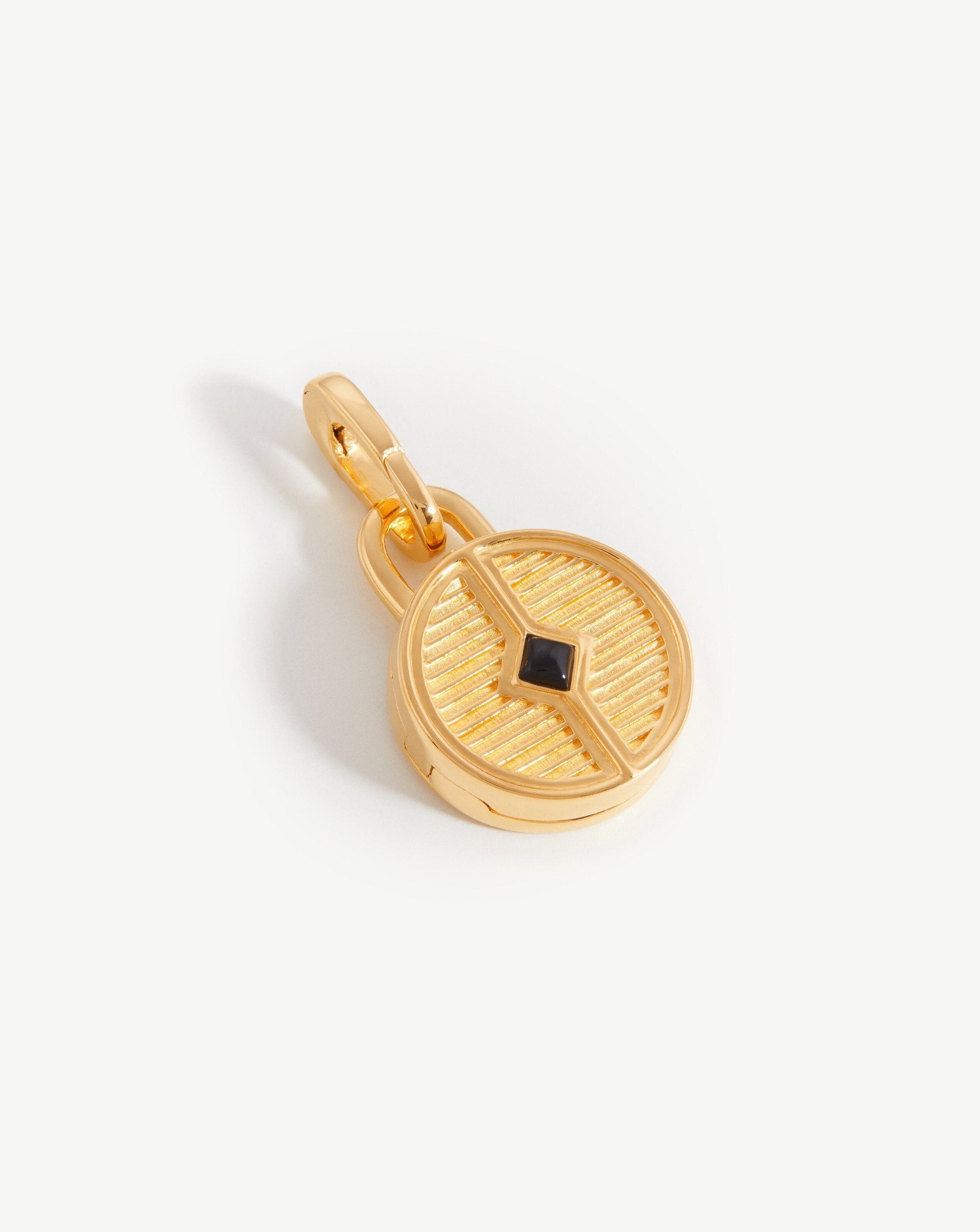 Round Ridge Locket Clip-On Pendant | 18ct Gold Plated/Black Onyx