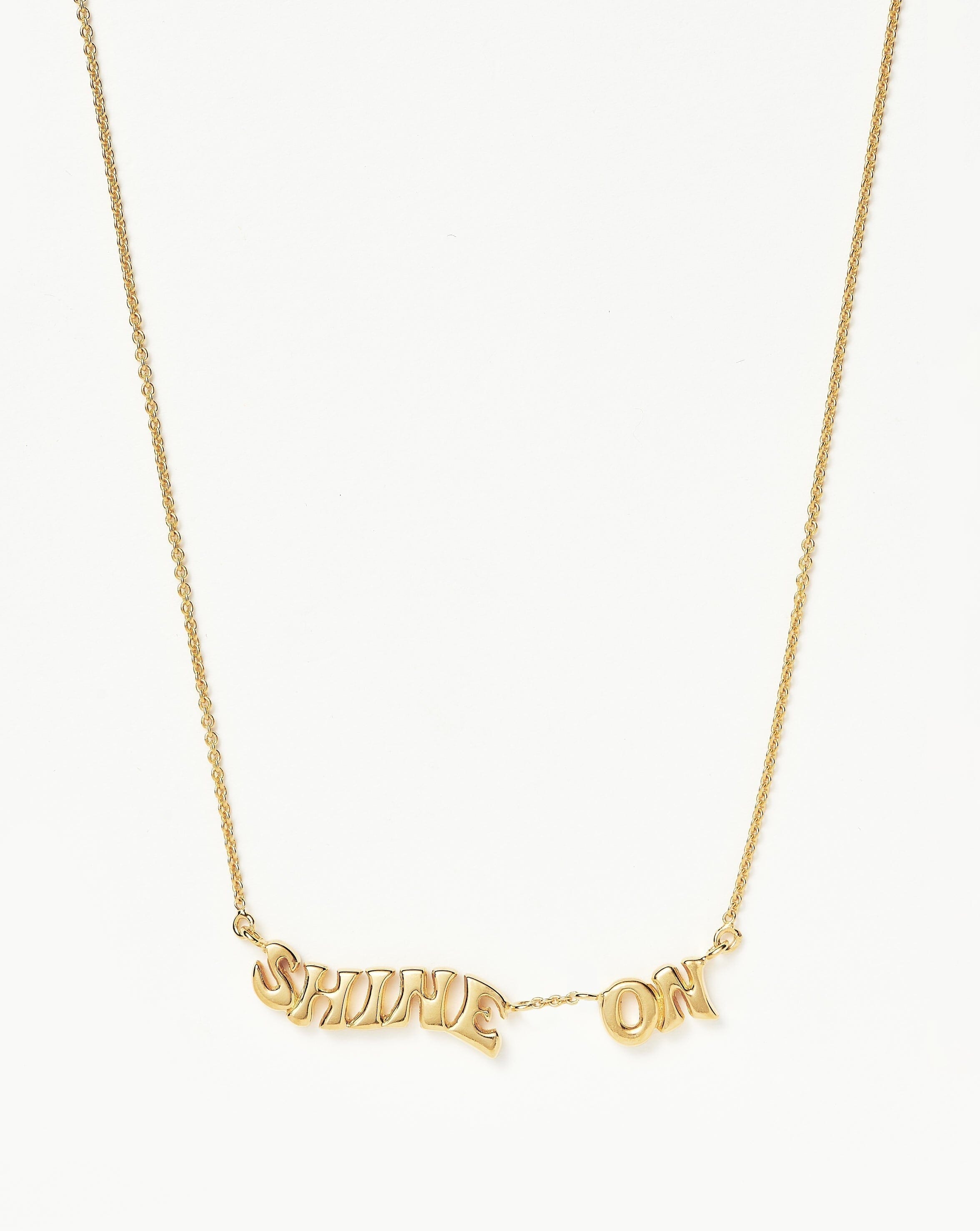 Shine On Pendant Chain Necklace