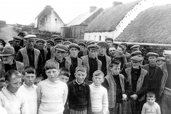 Fishermen from the island of Inis Meáin