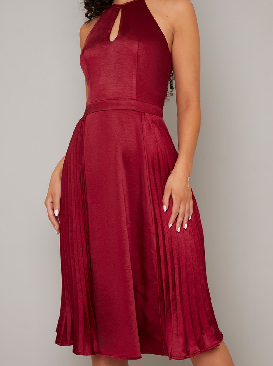 Halterneck Satin Pleated Midi Dress in Red – ChiChiClothing