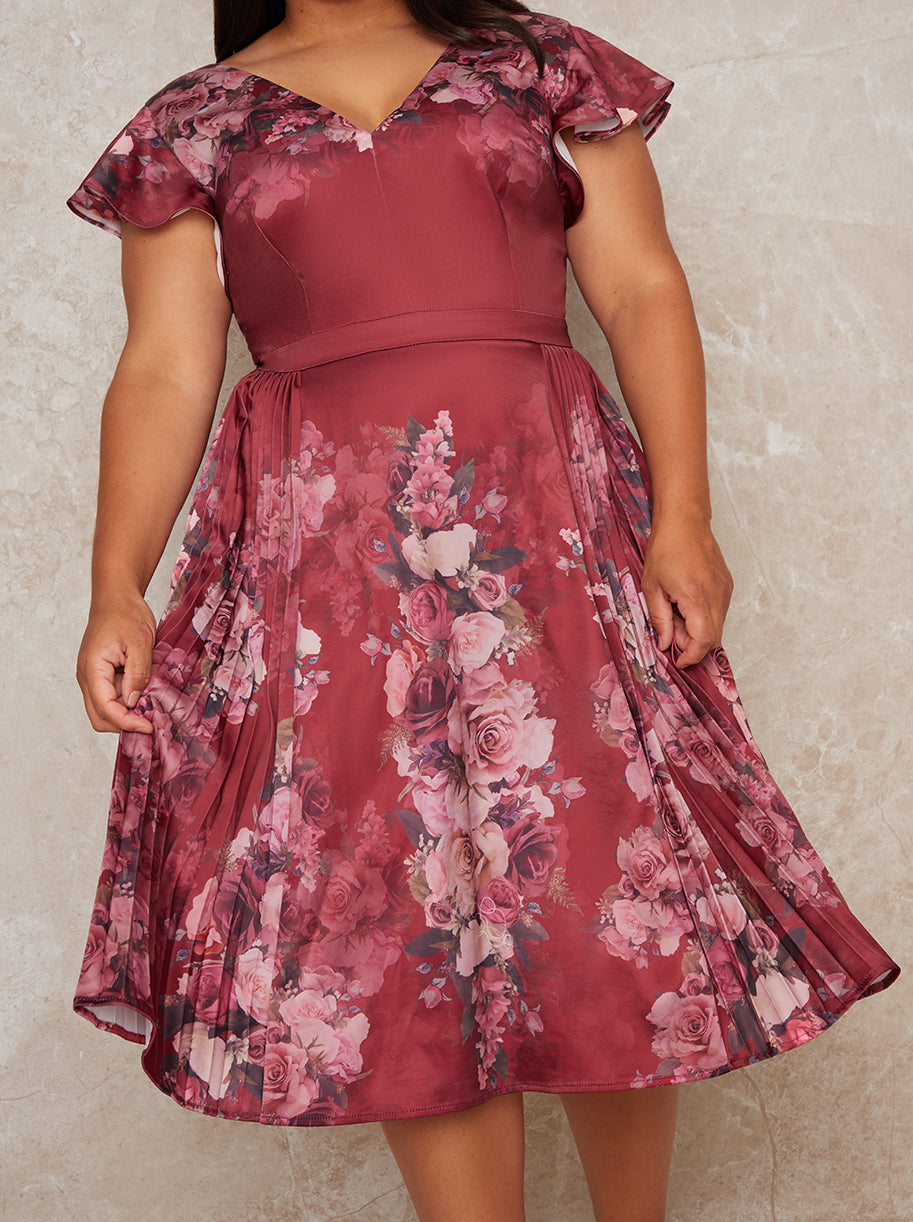 Plus Size Floral Pleat Midi Dress in Red – Chi Chi London