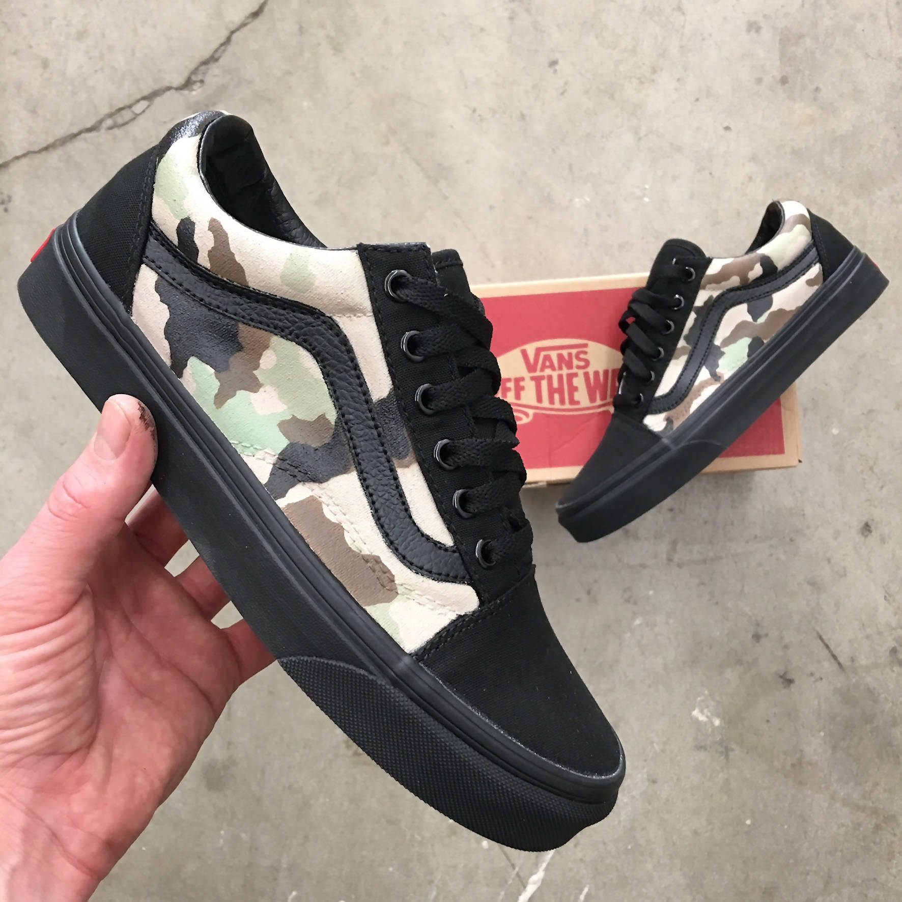 camo old skool vans